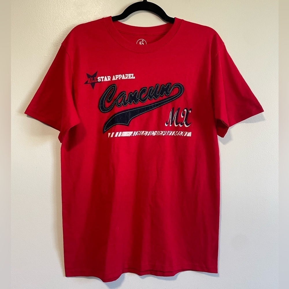 BNWOT Vibrant Red Cotton Cancun  Graphic T Shirt
